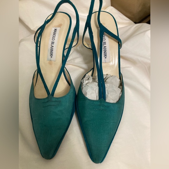 MANOLO BLAHNIK EUC Leather & Silk Slingbacks 6.5 Turquoise - Picture 2 of 6